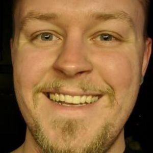 Meet your Posher, Zach